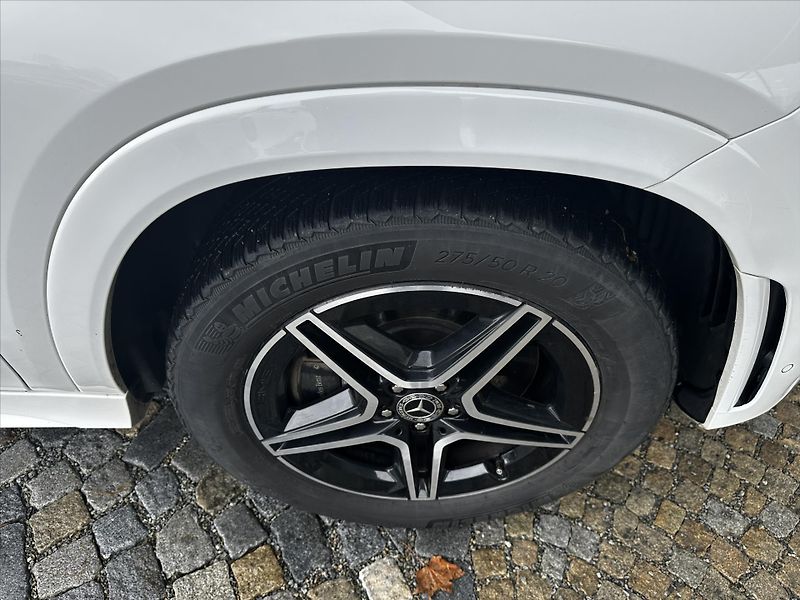 Mercedes-Benz GLE 350de 4M AMG paket - fotka 39 z 41