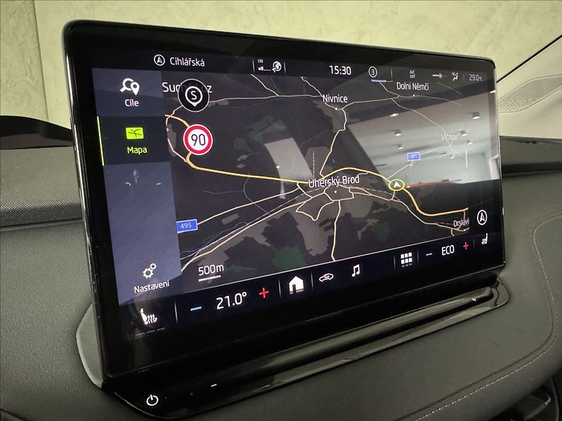 Škoda Enyaq 80 LED Matrix Assist Tepelko - fotka 40 z 50