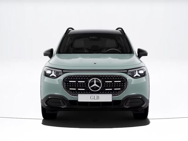 Mercedes-Benz GLB (2026) 200 - fotka 2 z 8