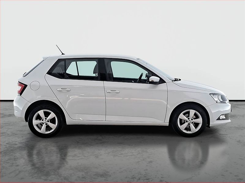 Škoda Fabia (2015) Ambition 1.0, Serv.kniha - fotka 6 z 14