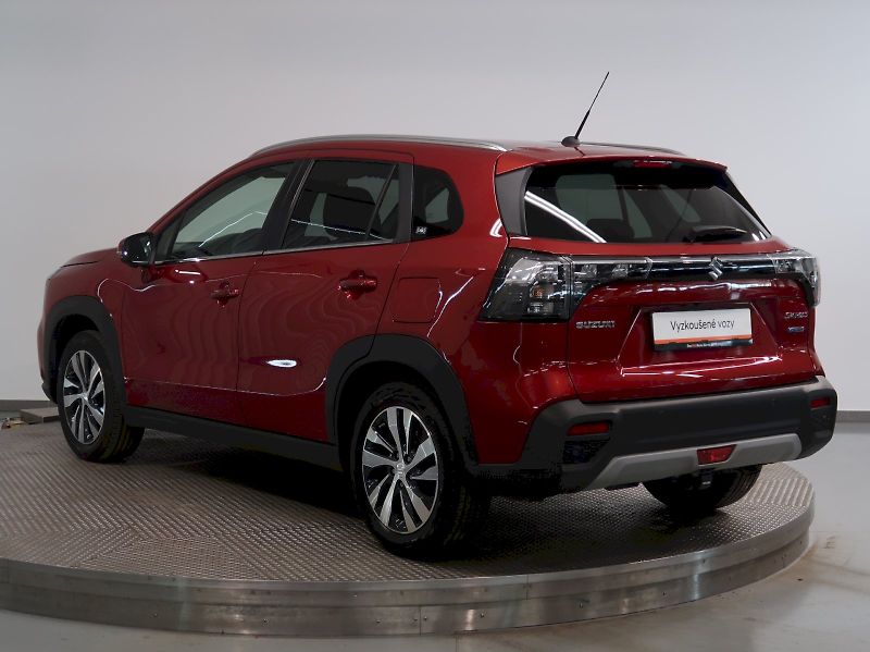 Suzuki SX4 S-Cross (2023) ELEGANCE 1.4 BoosterJet 95KW H - fotka 7 z 37