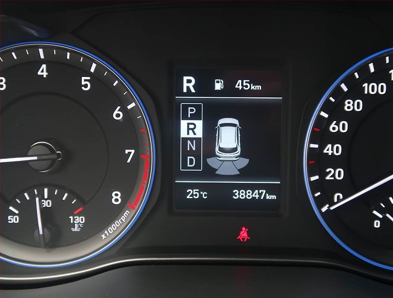 Hyundai Kona (2019) 1.6 T-GDI - fotka 22 z 23