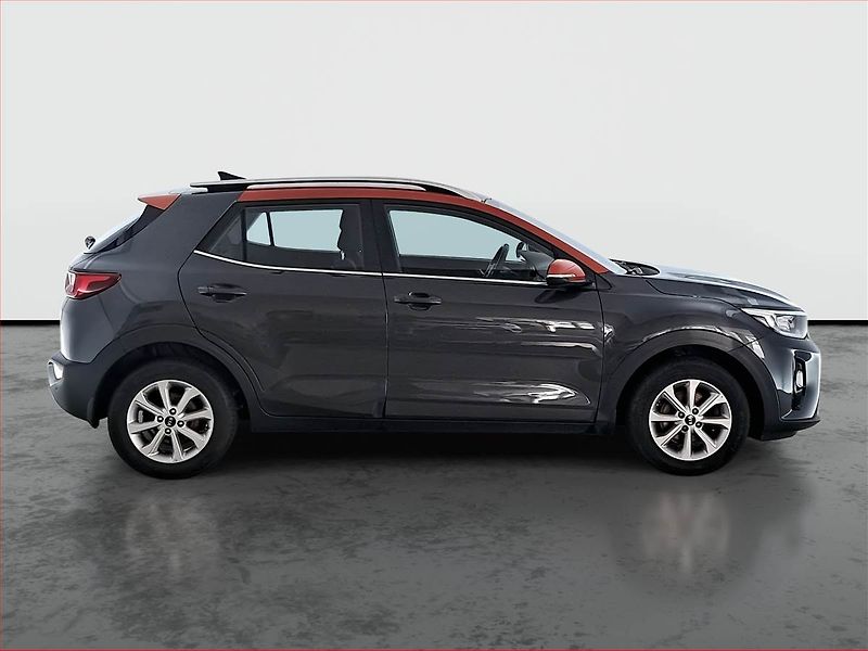 Kia Stonic (2020) 1.25 CVVT, Serv.kniha, Navi - fotka 6 z 18