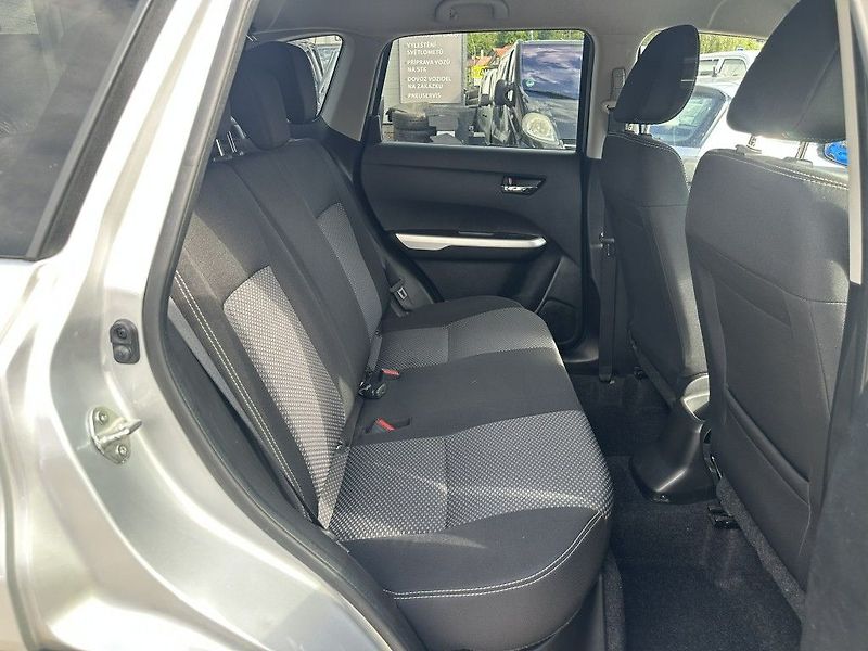 Suzuki Vitara 1.6i 88kW AllGrip 4x4 serviska - fotka 22 z 27