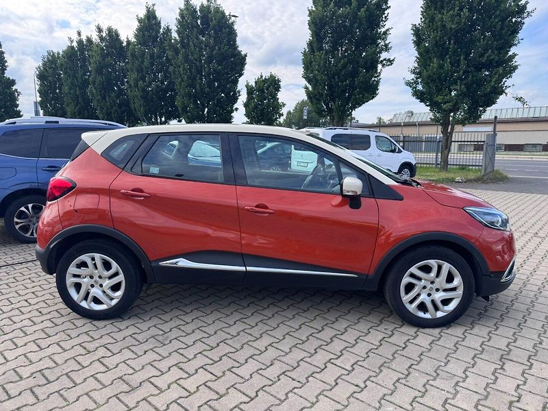 Renault Captur (2016) 0,9 TCE 66 KW ROZVODY USB NAV - fotka 7 z 42