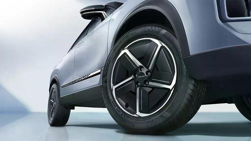 Jaecoo 7 (2025) LUXURY 1,6 TGDI - fotka 4 z 14