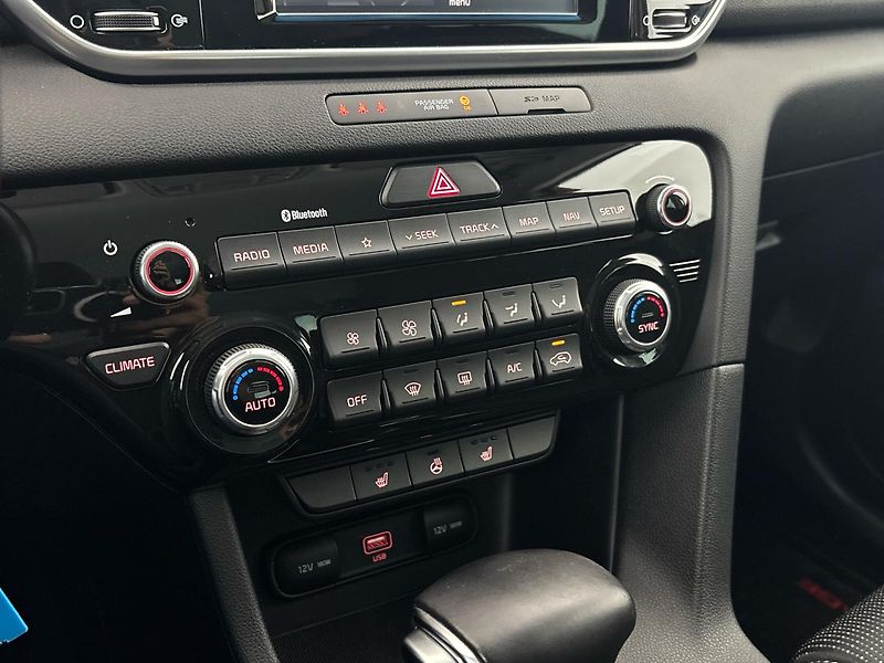 Kia Sportage 4x4 DCT - fotka 19 z 29