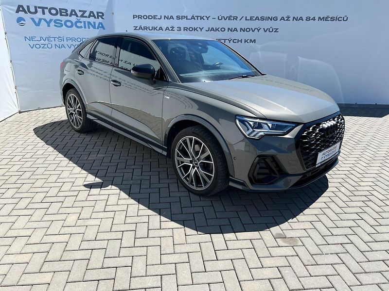 Audi Q3 (2020) 2.0TFSi SB 4x4 S-Line! Webasto - fotka 3 z 49