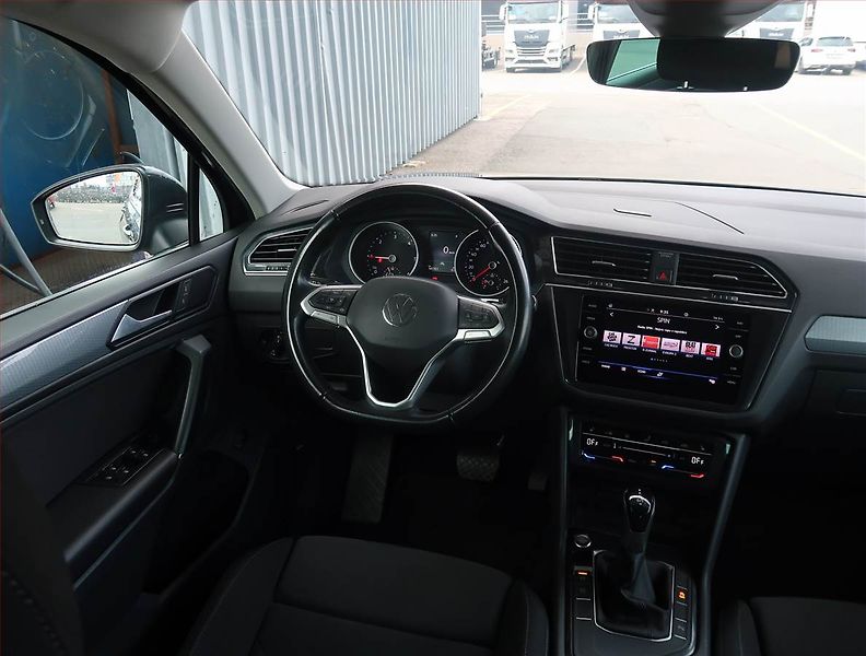 Volkswagen Tiguan (2022) Life 2.0 TDI - fotka 7 z 23