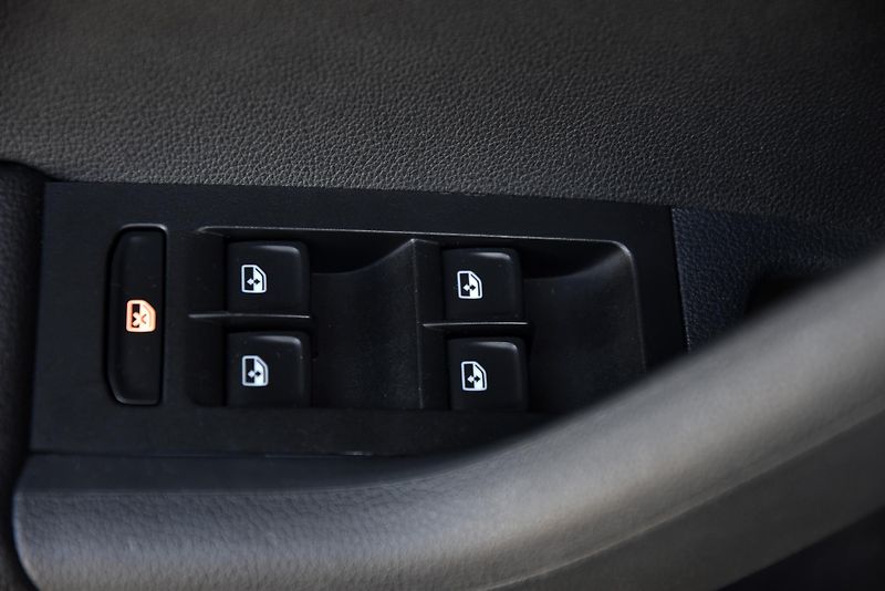 Škoda Octavia 1.6 TDi CR,VÝHŘEV,TEMP,ALU,1.M - fotka 10 z 42