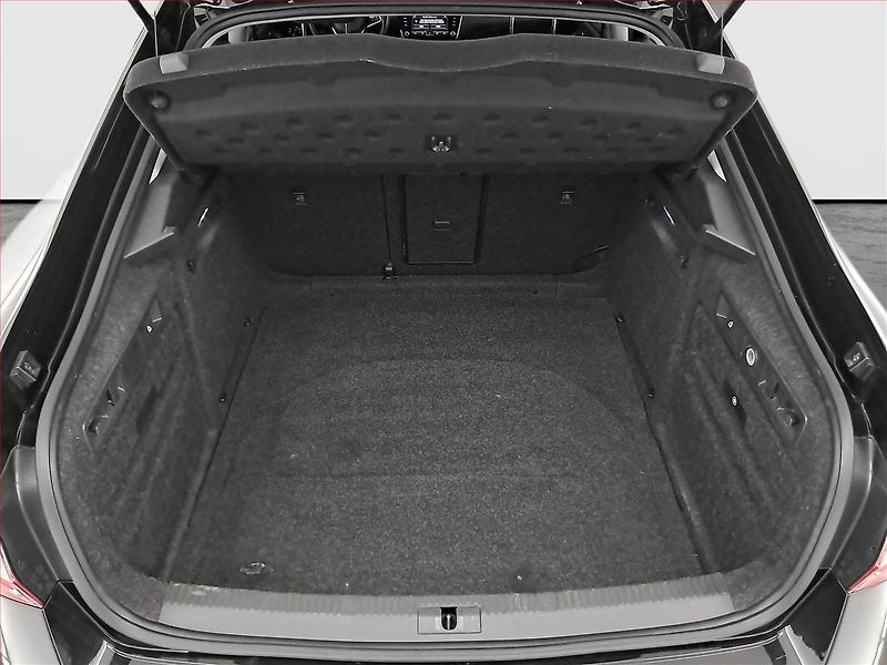 Škoda Superb (2021) Style 1.5 TSI, Automat - fotka 14 z 22