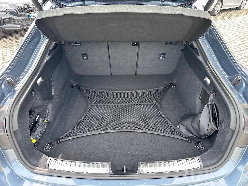 Audi A5 2,0 TDI aut.4x4  - fotka 17 z 18