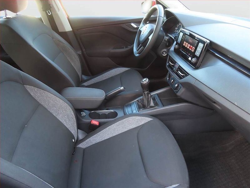 Škoda Kamiq (2020) 1.0 TSI, Serv.kniha, Tempomat - fotka 9 z 16