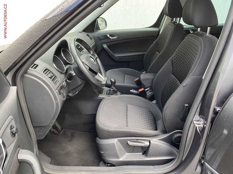 Škoda Yeti (2017) 1.4 TSi, Drive - fotka 9 z 17