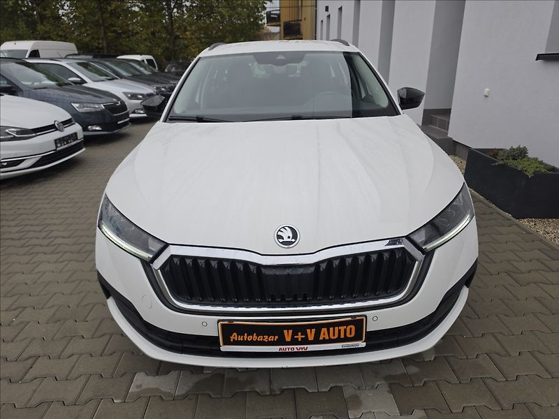 Škoda Octavia 1,0 1,0TSi 81KW Ambition DPH - fotka 2 z 42
