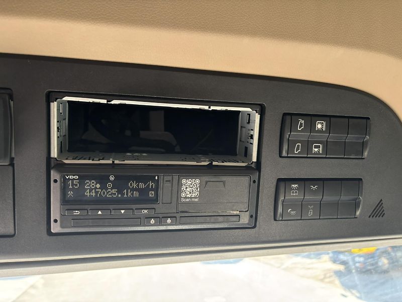 Mercedes-Benz Actros 1848 EURO 6 jednookruhová hydr - fotka 25 z 26