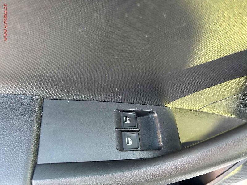 Škoda Rapid (2014) 1.2 TSi, ČR, AC, STK6/28 - fotka 11 z 17
