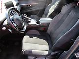 Peugeot 5008 (2019) 1.5 HDi, ČR, Active - náhled 9