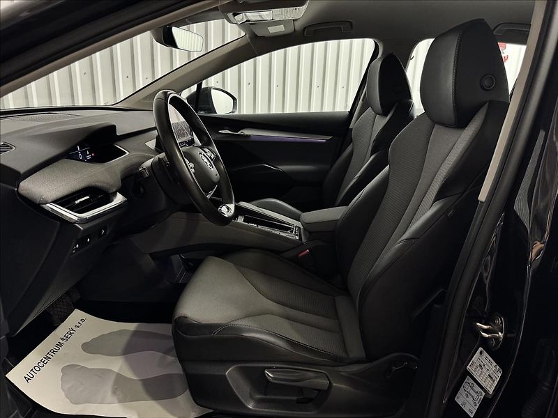 Škoda Enyaq IV80 150kW TAŽNÉ SOH 88% - fotka 31 z 43