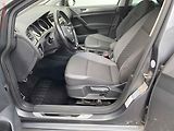 Volkswagen Golf (2018) 1.5 TSi, Join, panor - náhled 9