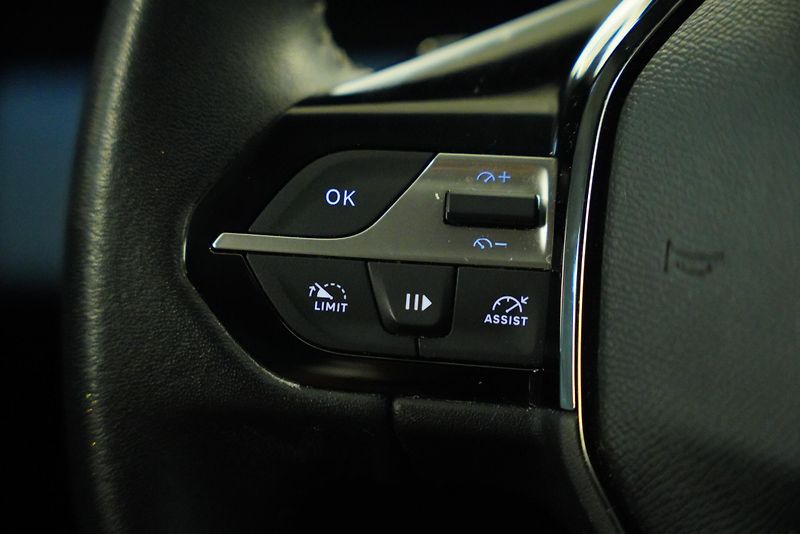 Peugeot 308 - fotka 15 z 24