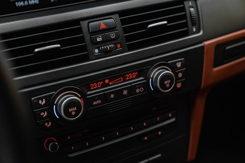 BMW M3 Coupé, Prvý majiteľ, Manuál, M - fotka 16 z 39