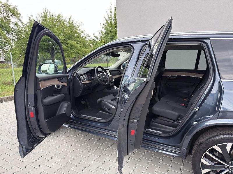 Volvo XC90 B5 AWD PLUS BRIGHT // +kola  - fotka 10 z 50