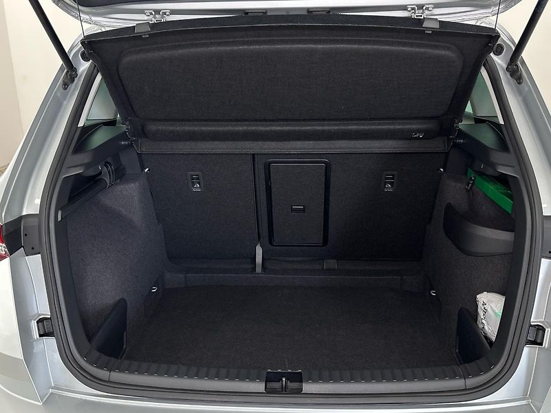Škoda Karoq SUV - fotka 10 z 26