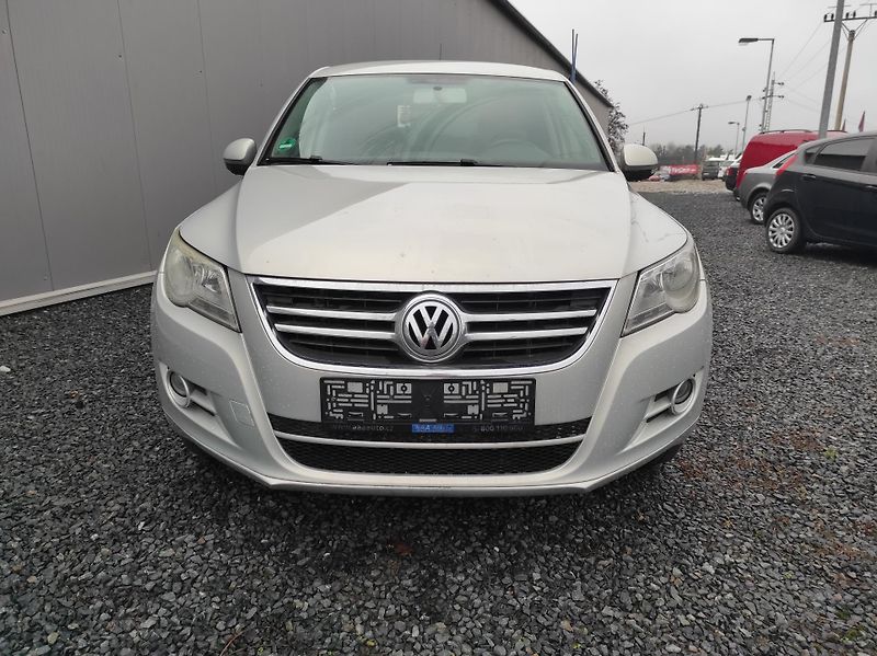 Volkswagen Tiguan  2.0TDI - fotka 9 z 12
