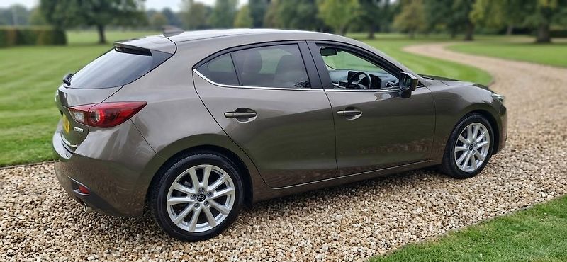 Mazda 3 2.0 88kw 1. majitel krásná - fotka 14 z 47