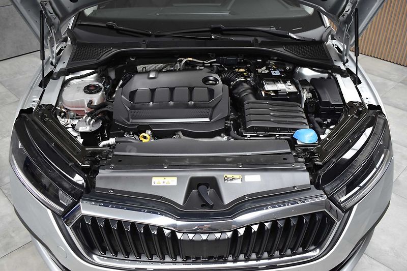Škoda Octavia 2.0TDi*AMBITION*DPH*SERVIS - fotka 39 z 42