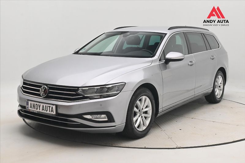 Volkswagen Passat 2,0 TDI 110 KW DSG Business Zá - fotka 1 z 32
