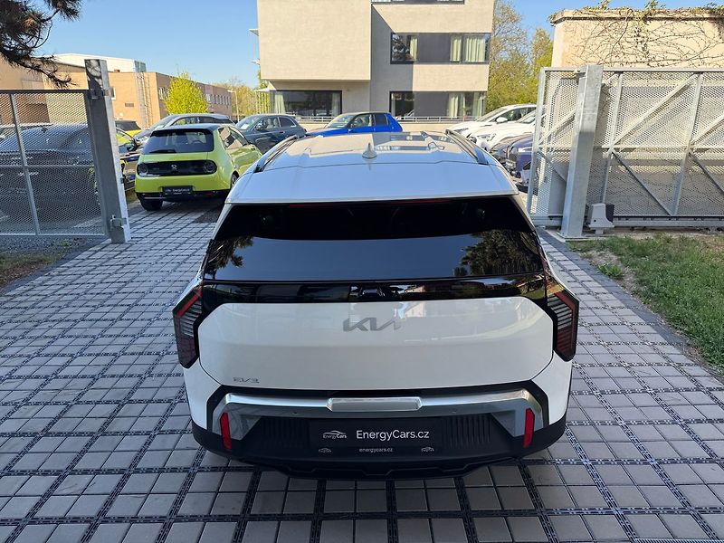 Kia EV3 EARTH 81kWh - fotka 35 z 38