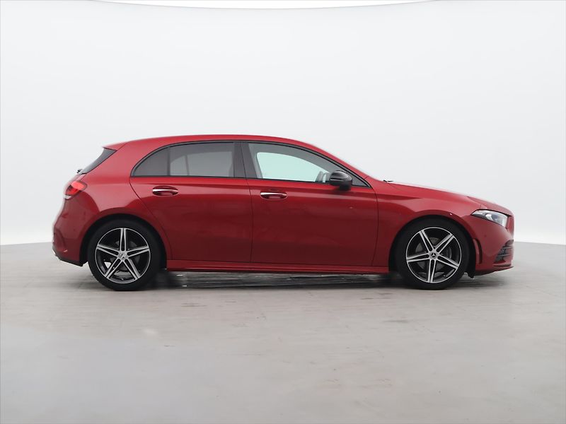 Mercedes-Benz Třídy A 1,5 180d 85kW Aut. CZ Navi - fotka 8 z 32
