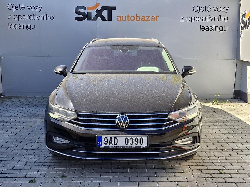 Volkswagen Passat VIII Elegance 2,0 TDI (147 kW) - fotka 3 z 9