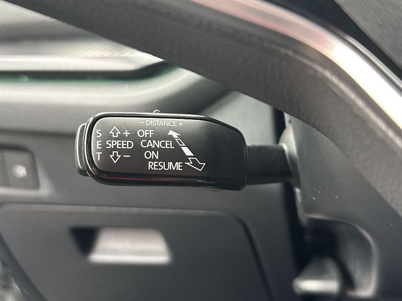 Škoda Octavia (2025) Combi 2.0 TDi DSG Sportline - fotka 14 z 36