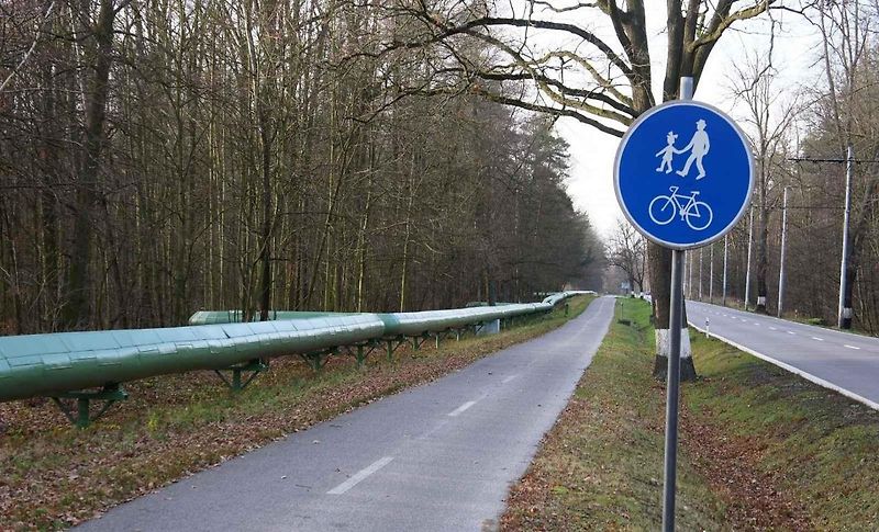 Konec vyhrazeného pruhu pro cyklisty