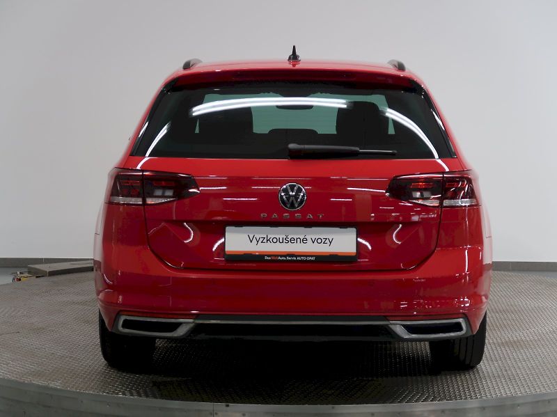 Volkswagen Passat (2023) BUSINESS PREMIUM 2.0TDI 110KW - fotka 9 z 42