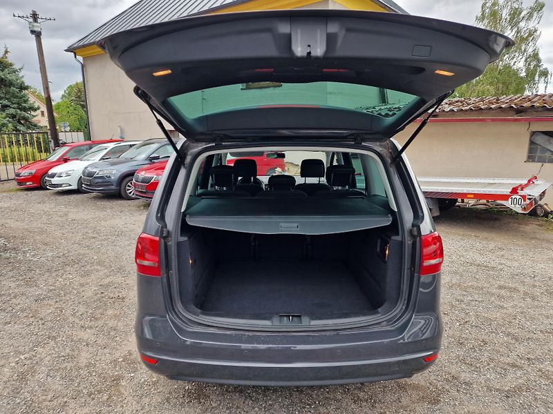 Volkswagen Sharan 2,0TDI CUP - fotka 9 z 16