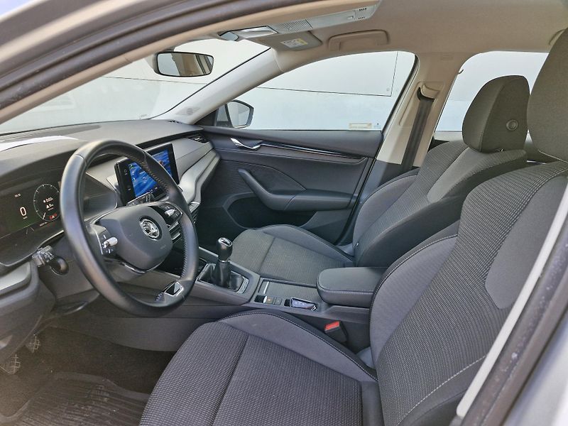 Škoda Octavia IV Ambition 2,0 TDI (85 kW - fotka 6 z 6