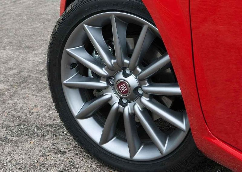 Fiat Punto končí