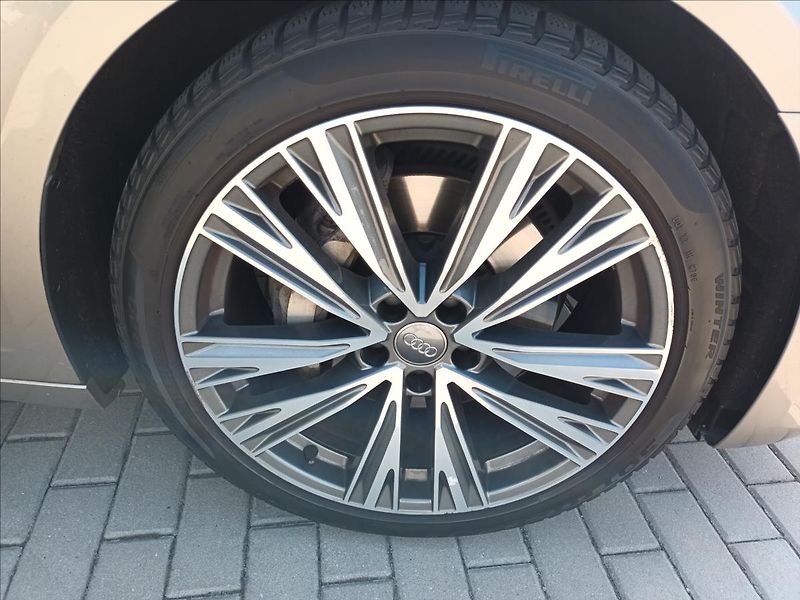 Audi A6 3,0 TDI,170KW,REZERVACE - fotka 24 z 43