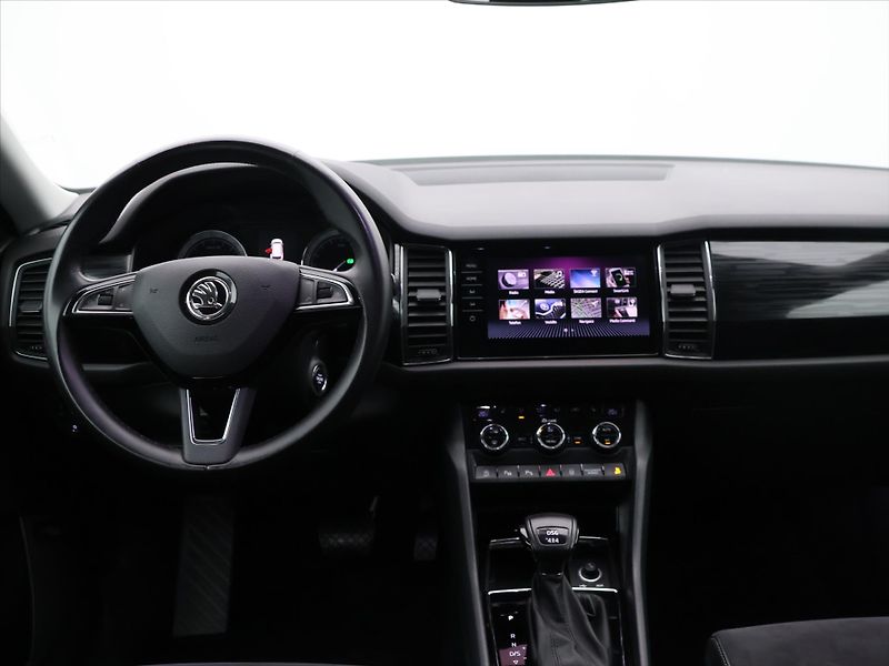 Škoda Kodiaq 2,0 TDI 110kW DSG 4x4 Style CZ - fotka 29 z 37
