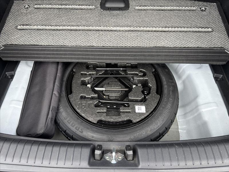Kia Ceed 1,5 TGDi AT TOP ZÁRUKA CARPLAY - fotka 15 z 42