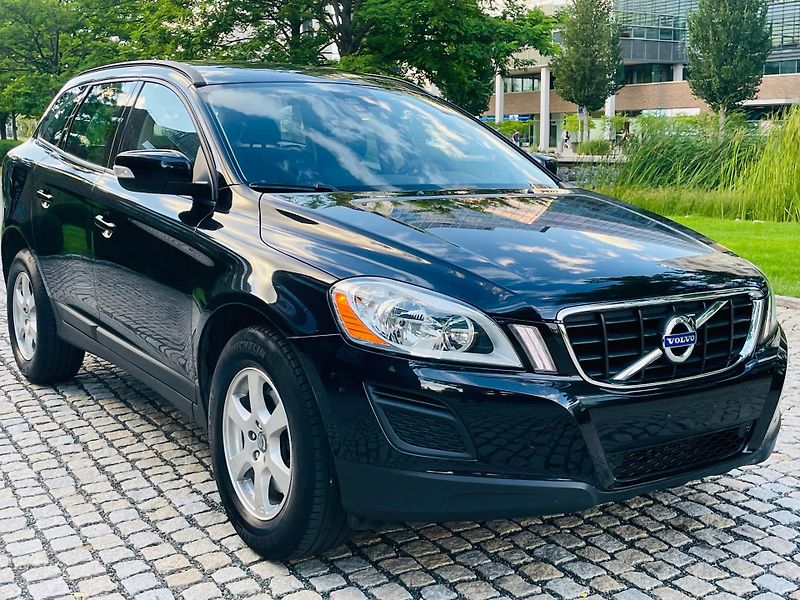 Volvo XC60 2.0D 5V MAN 1.MAJITEL SERVISKA - fotka 7 z 33