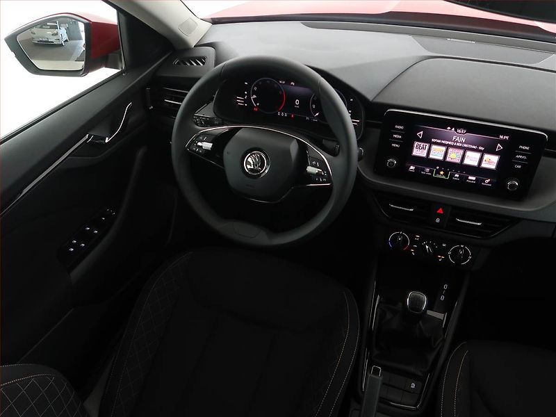 Škoda Kamiq (2024) Ambition 1.0 TSI - fotka 7 z 24
