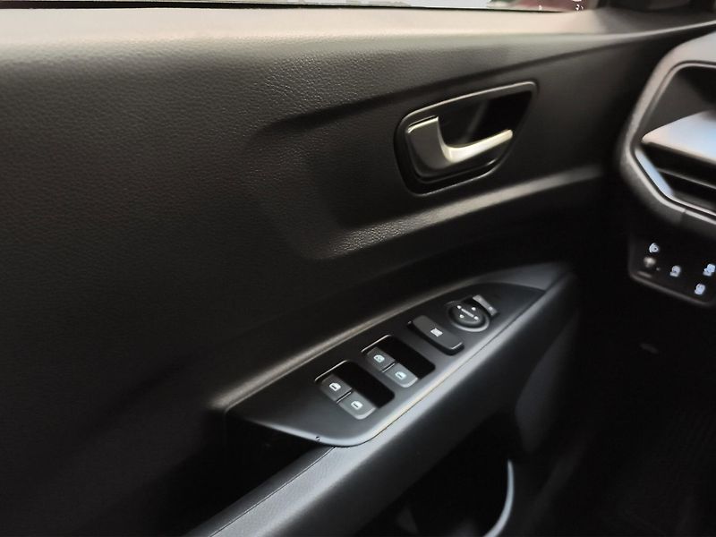 Kia Stonic (2026) SE 1,0 T-GDI GPF SPIN (2026) - fotka 12 z 15