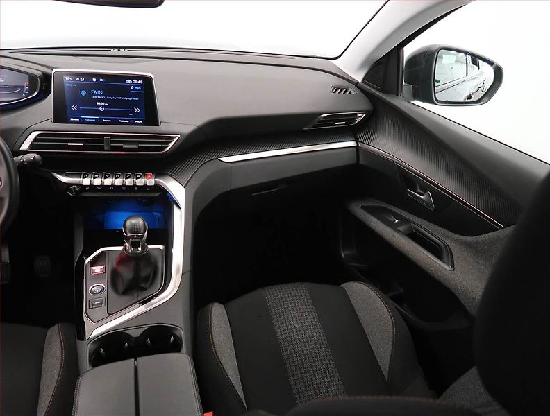 Peugeot 3008 (2022) Active 1.5 BlueHDi, digi klima - fotka 8 z 22