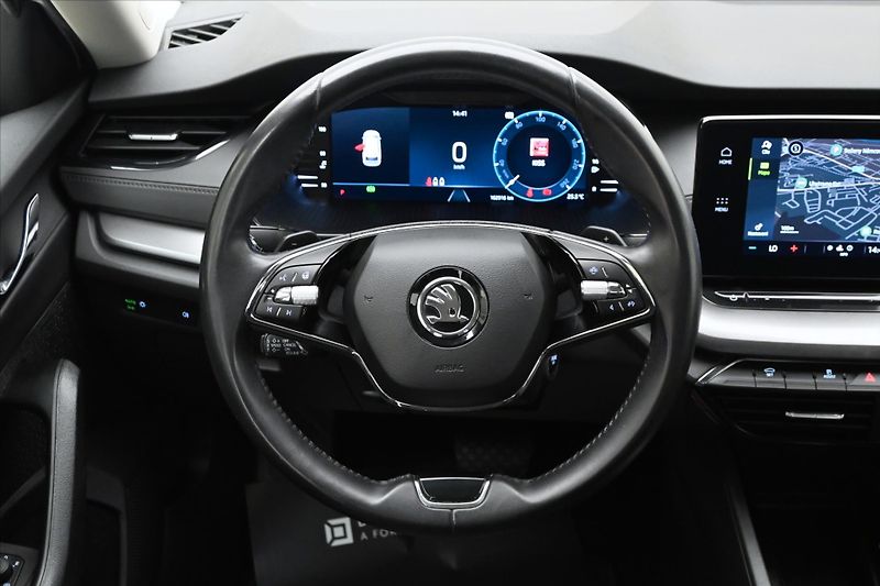 Škoda Octavia 2,0 TDI 110kW DSG Ambition Zár - fotka 18 z 30
