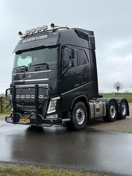 Volvo FH (2020) 500 6x2 tahač EURO 6 - fotografie inzerátu
